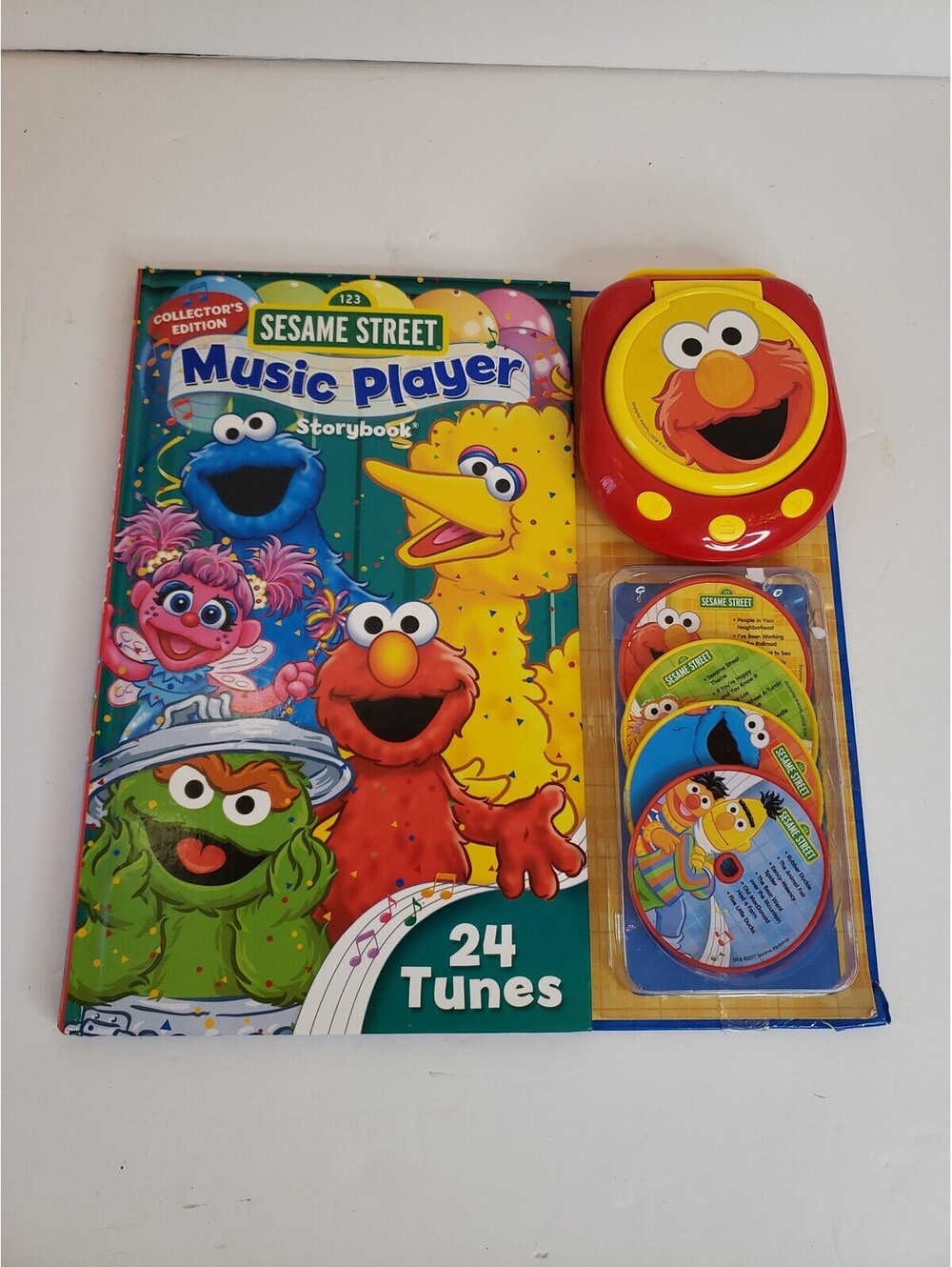 Sesame Street Music Player Story Book w/ CDs and Player 2017 Works Well!